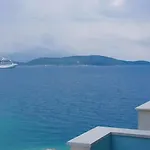 Kalemi's Beachside 3*