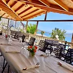 Kalemi's Beachside 3*