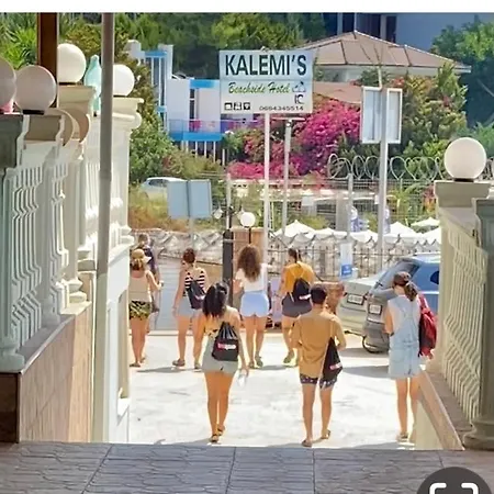Kalemi's Beachside 3* Sarande