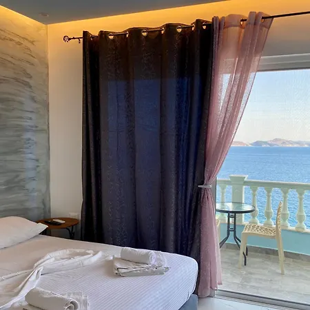 Kalemi's Beachside Hotel Sarande
