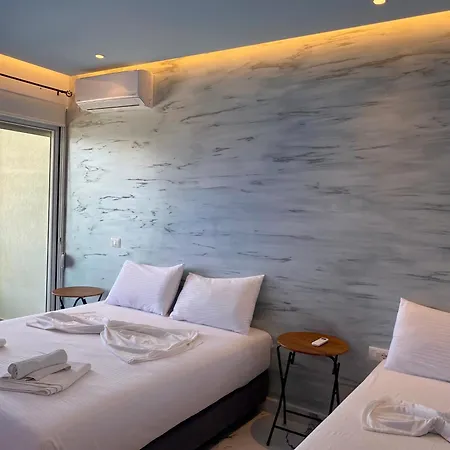 Kalemi's Beachside 3*