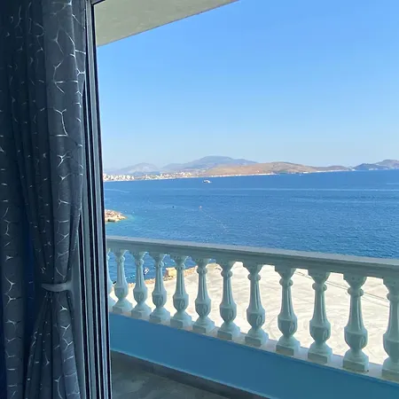 Kalemi's Beachside 3* Sarande
