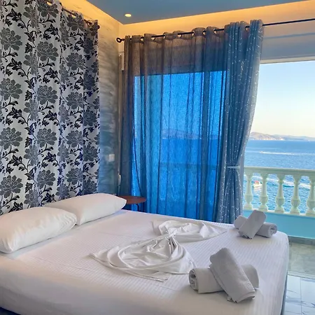 Kalemi's Beachside 3*
