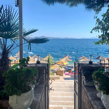 Hotel Kalemi's Beachside Saranda