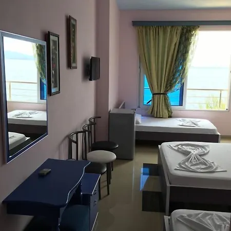 Hotel Kalemi's Beachside 3*