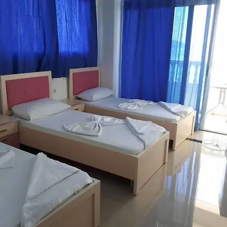 Hotel Kalemi's Beachside