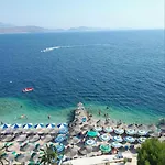 Hotel Kalemi's Beachside