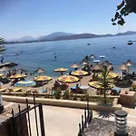 Kalemi's Beachside Sarandë