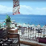 Kalemi's Beachside Hotel 3*