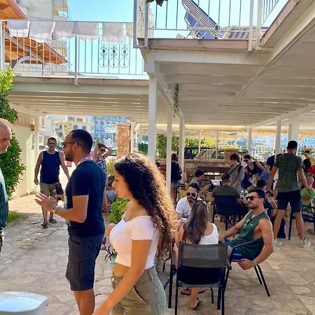 Kalemi's Beachside 3* Sarandë