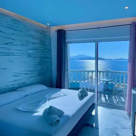 Ξενοδοχείο Kalemi's Beachside