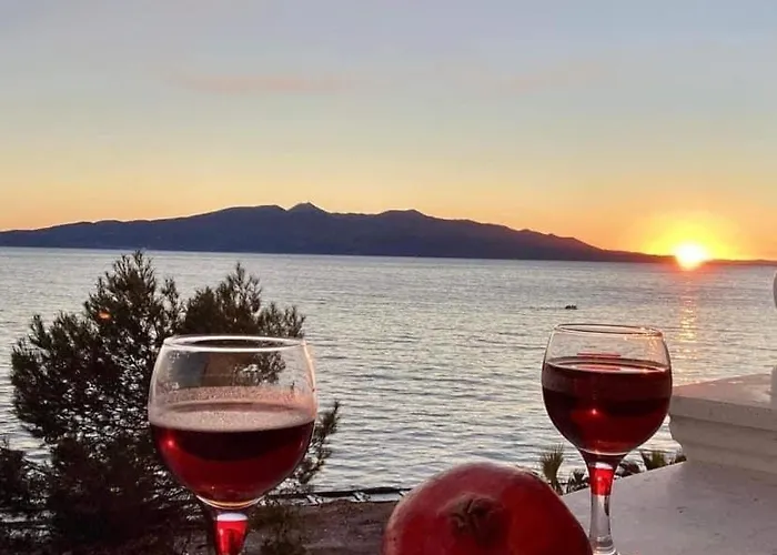 Kalemi's Beachside Hotel Sarandë