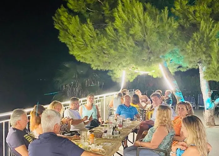 Hotel Kalemi's Beachside 3*