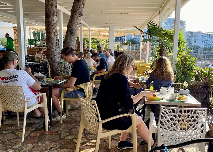 Kalemi's Beachside Hotel 3*