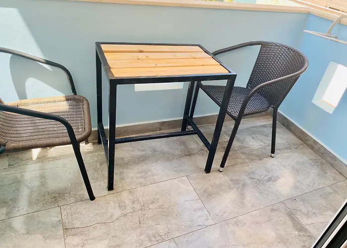 Kalemi's Beachside 3* Sarande