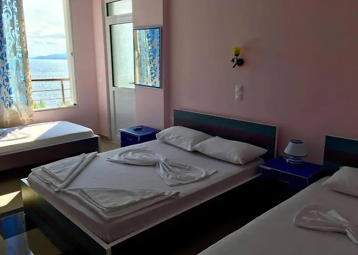 Kalemi's Beachside 3* Sarande