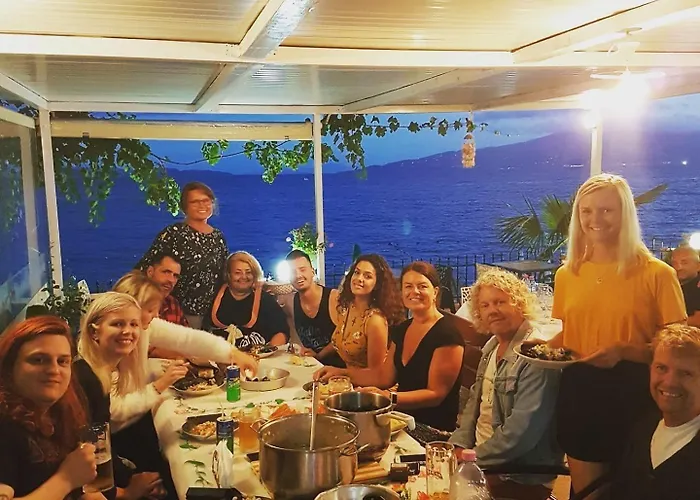 Kalemi's Beachside 3* Sarande