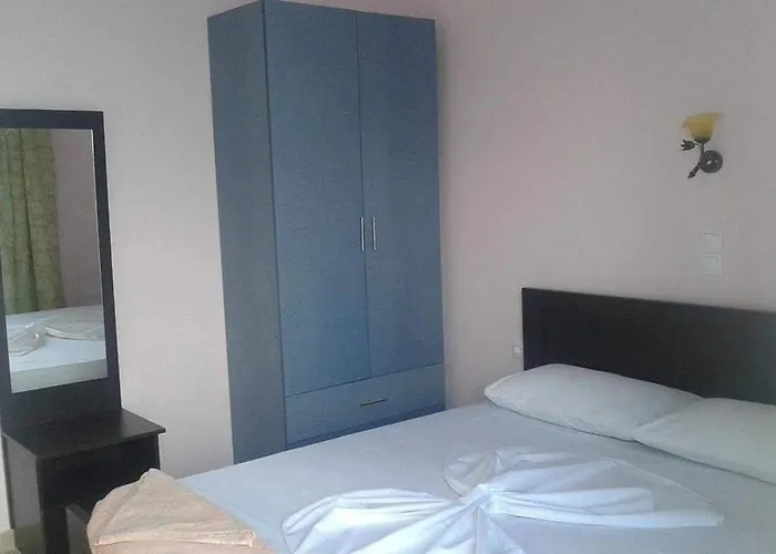 Kalemi's Beachside Sarande